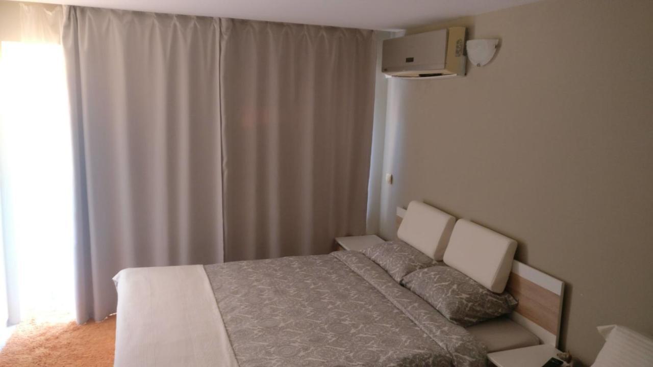 Apartament Treti Mart North Primorsko Zewnętrze zdjęcie